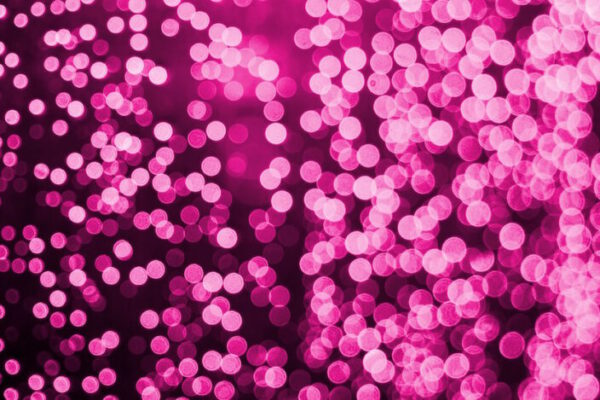Erwarte Großartiges, um dich der Liebe näher zu fühlen und deine Beziehungen zu bereichern.
Pinkfarbene glitzernde Punkten bereiten auf den magisch neuen Workshop vor.